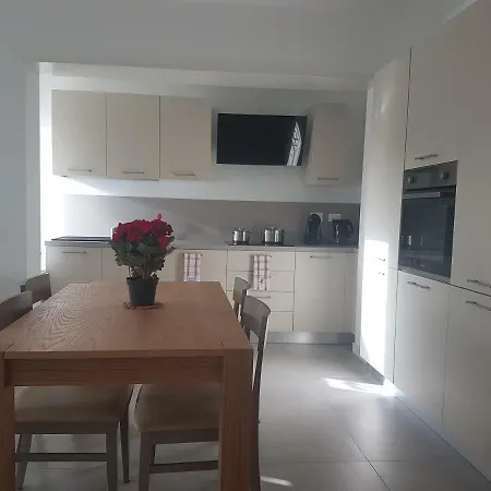 Apartment Alma Sirmione